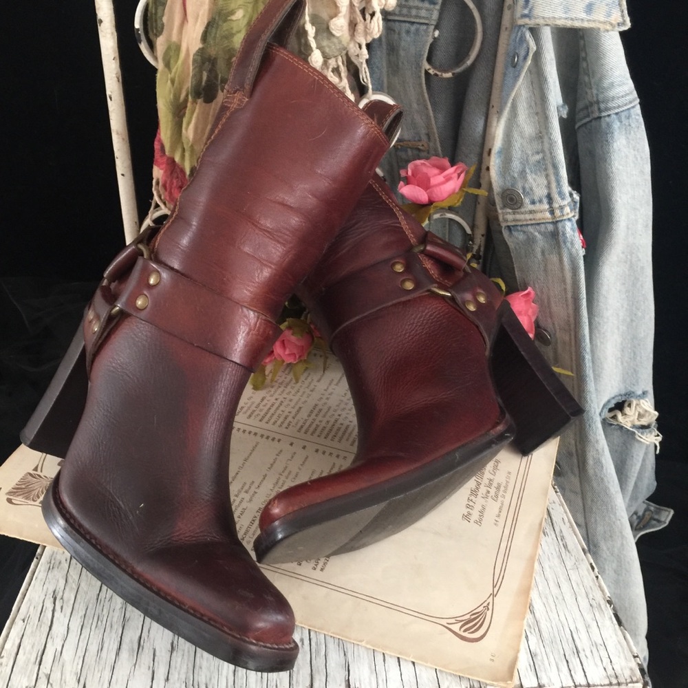 Steve Madden Melita Harness Boots 7.5